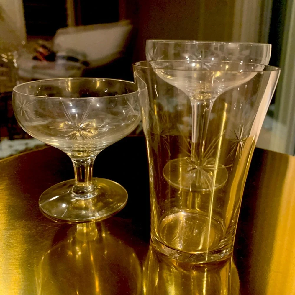 Fostoria sunburst juice, small coupe, large coupe glasses - Picture 9 of 9